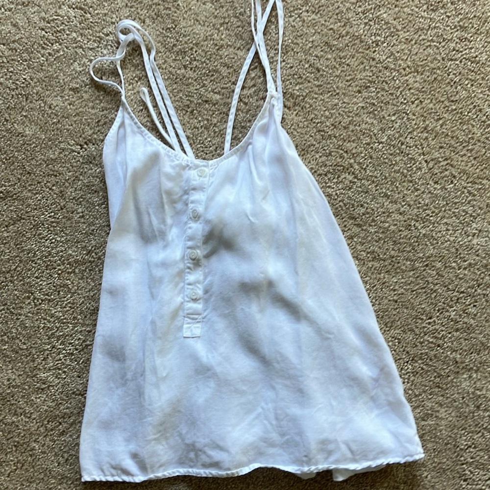 Cloth & Stone White Women's strappy tencel top
Size S